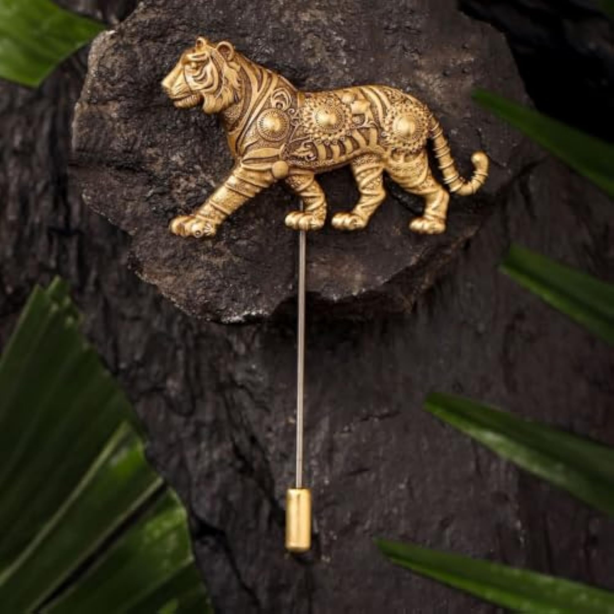 Antique Gold Brass Royal Tiger Lapel Pin